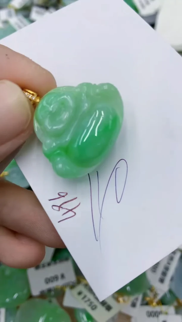 颈饰未镶嵌翡翠11111111111