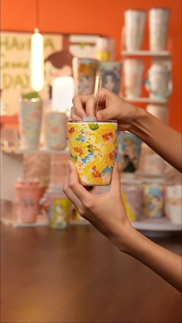景德镇手工手绘文创陶瓷杯