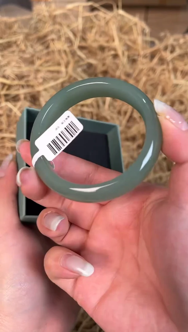 未镶嵌手镯石英质玉D-877