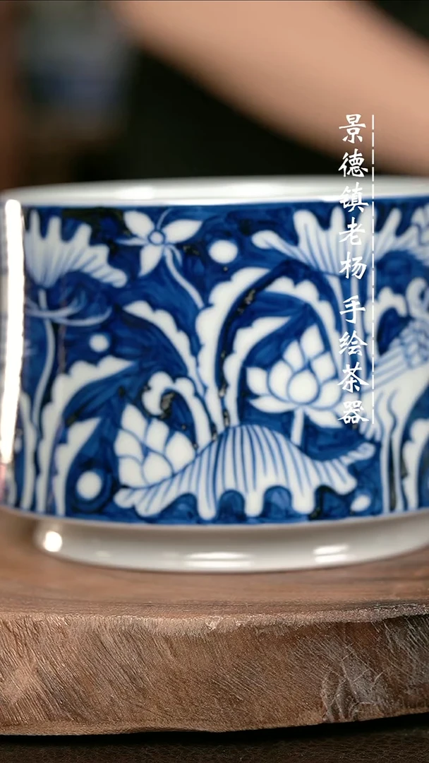 微瑕福利手绘高温现代瓷 气 一鹭莲科大马蹄水洗800c