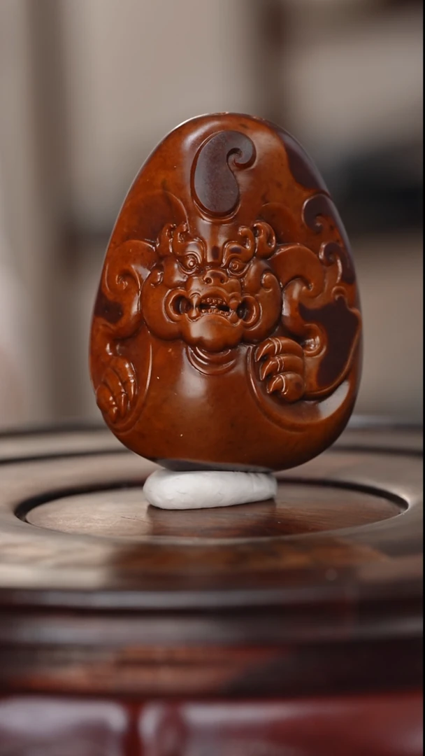 未镶嵌和田玉挂件扑**棱和田玉