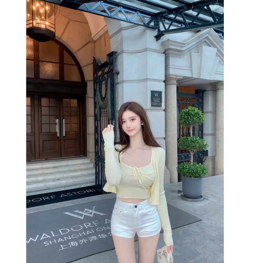 温柔时尚针织开衫女秋季2025新款软糯上衣高级感外套搭配显瘦短裤