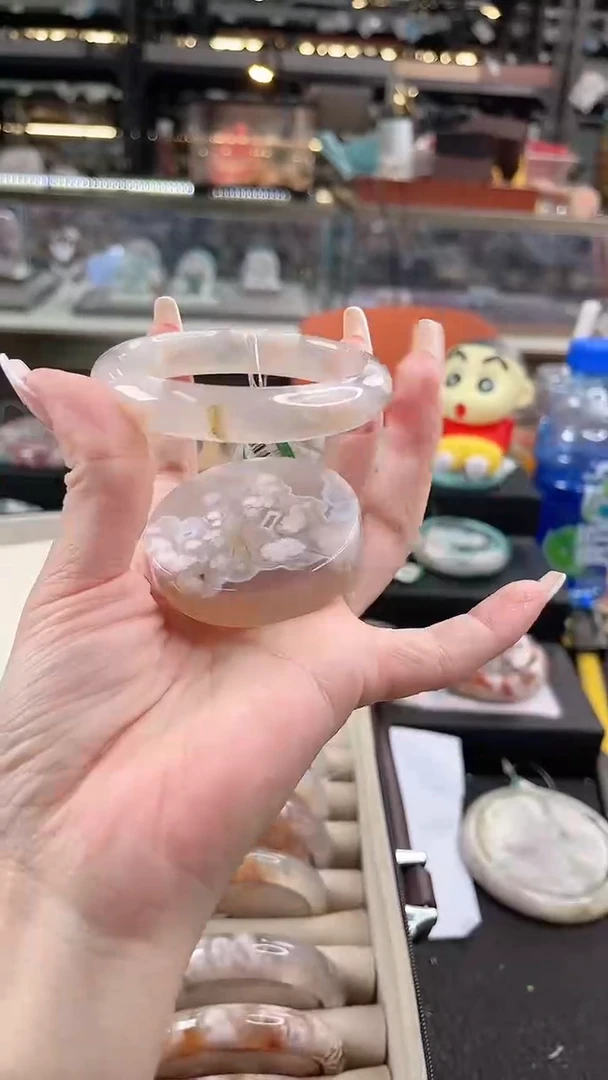 未镶嵌手镯石英质玉55圈口 （赠品镯心）3572104