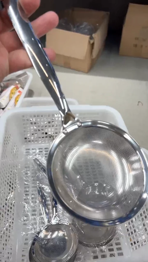 【闪购商品】不锈钢打沫勺微瑕