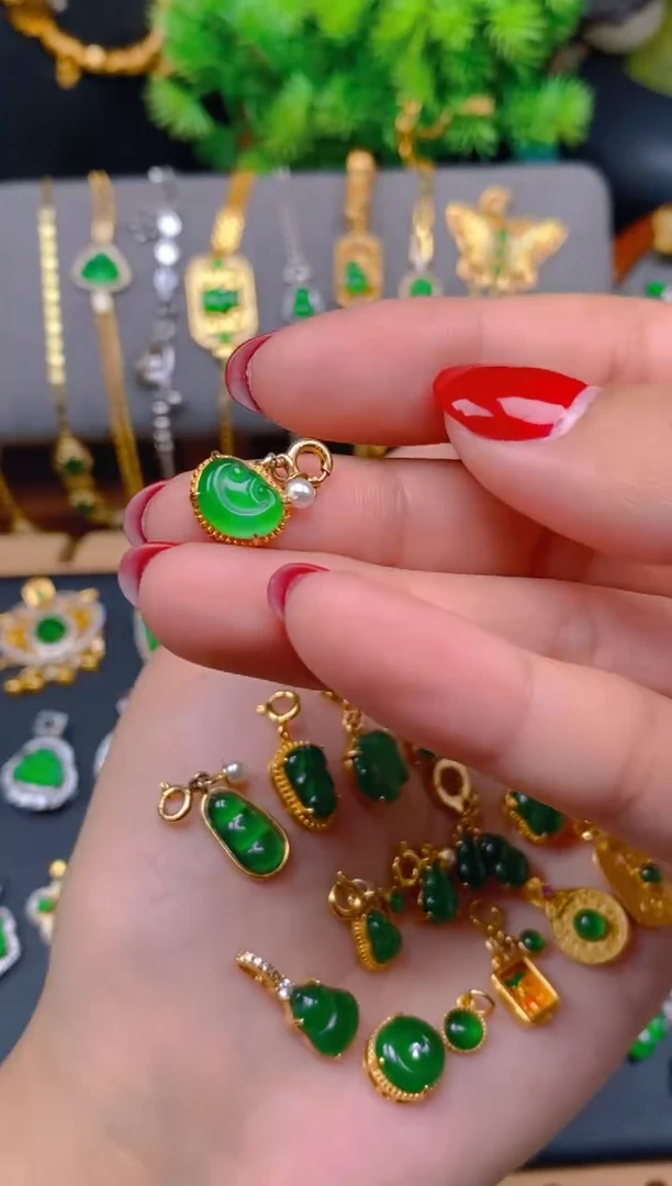 吊坠(不含链)银S925镶嵌翡翠如意万能扣