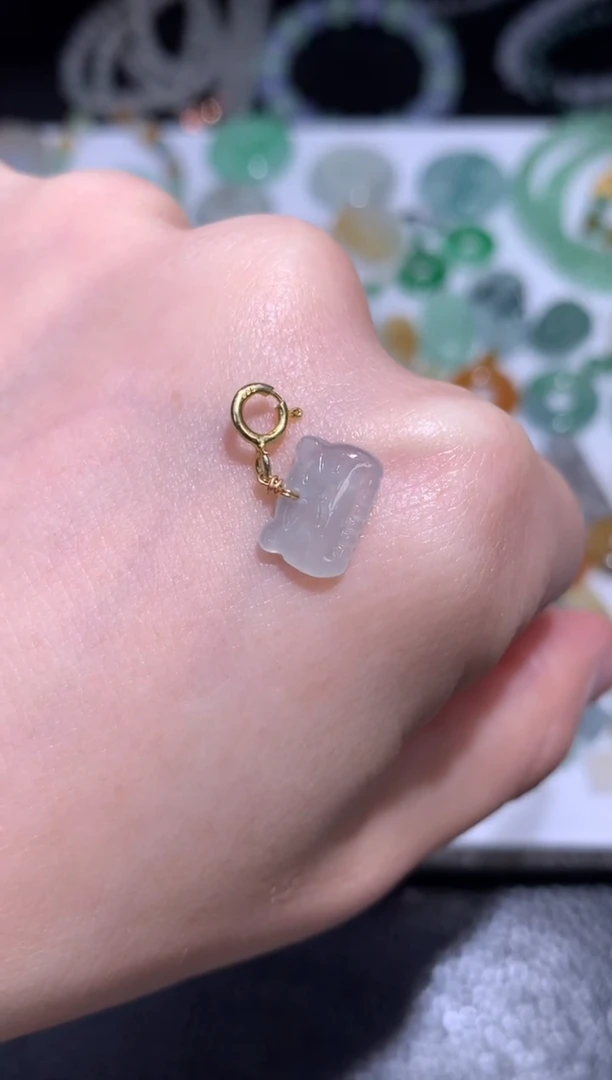 颈饰合金翡翠48小时鉴赏期