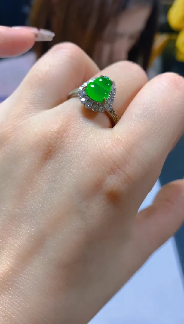 未镶嵌戒指翡翠多样性发一