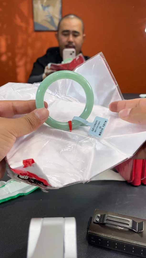 未镶嵌手镯翡翠9  54