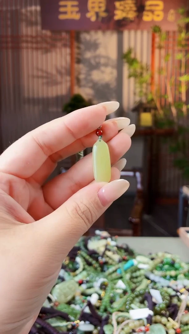颈饰未镶嵌和田玉多样性发货拍一发一