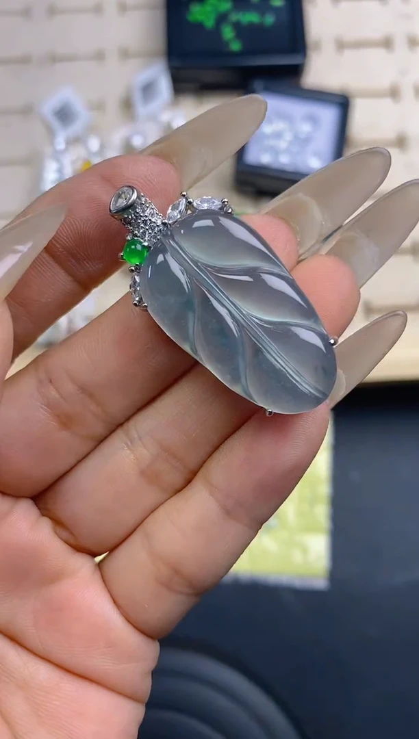 定制翡翠未镶嵌天然翡翠蛋面57