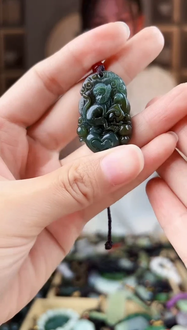 颈饰未镶嵌和田玉拍一发一，多样性发货