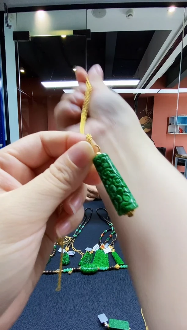 颈饰未镶嵌翡翠翡翠吊坠