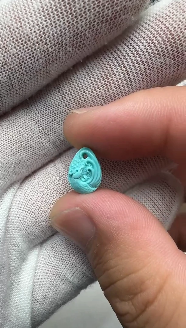 绿松石未镶嵌凤牌玉*子左右8.6高12厚5.8