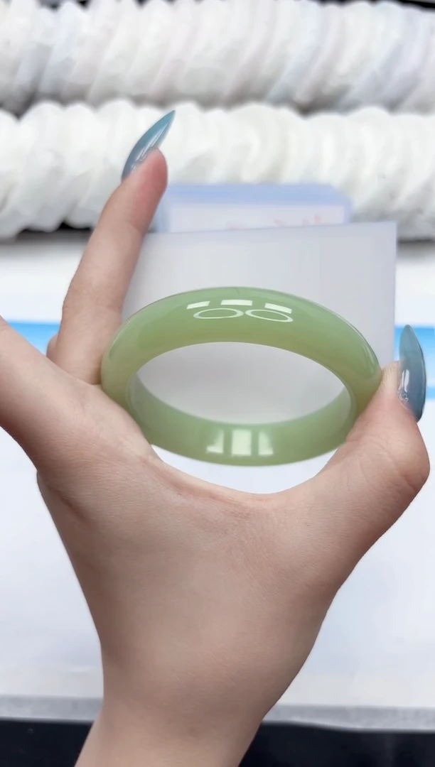 石英质玉手镯未镶嵌227-57