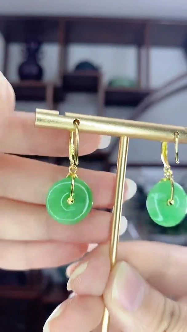 翡翠未镶嵌耳坠E02耳坠