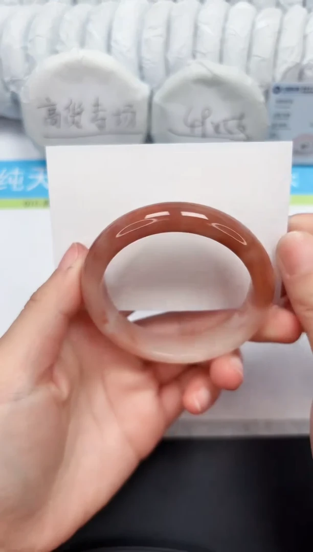 【闪购商品】石英质玉手镯未镶嵌133-56