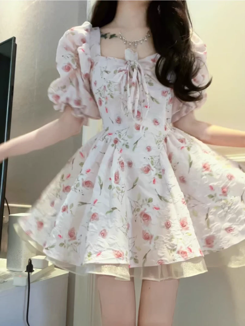 551-600撤柜尾货春夏秋款连衣裙时尚女装