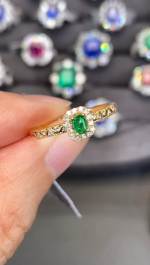 戒指18K金镶嵌祖母绿【闪购】0.12ct/七天鉴赏