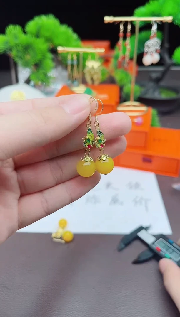 【闪购商品】玛瑙/玉髓耳钉银S925镶嵌318000