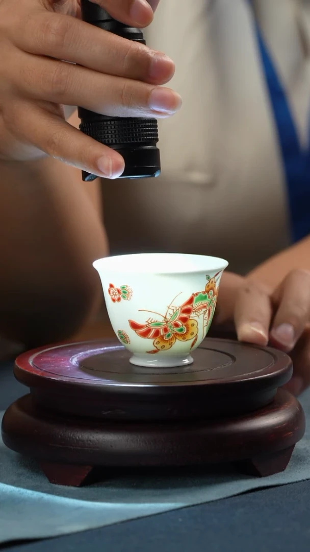 杯子非遗传承人-王恩龙-红绿彩铃铛杯