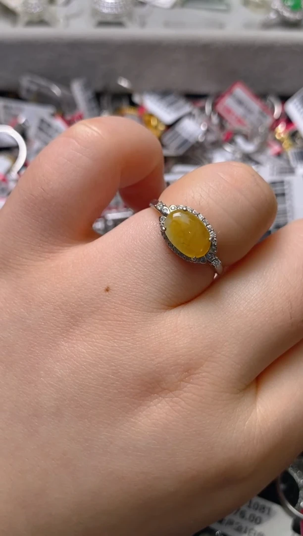 银S925镶嵌戒指翡翠百内无证书