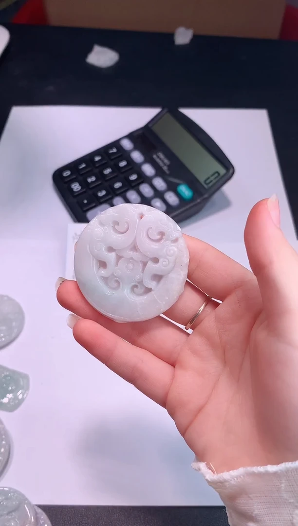 颈饰未镶嵌翡翠0芹0翡翠珠宝701