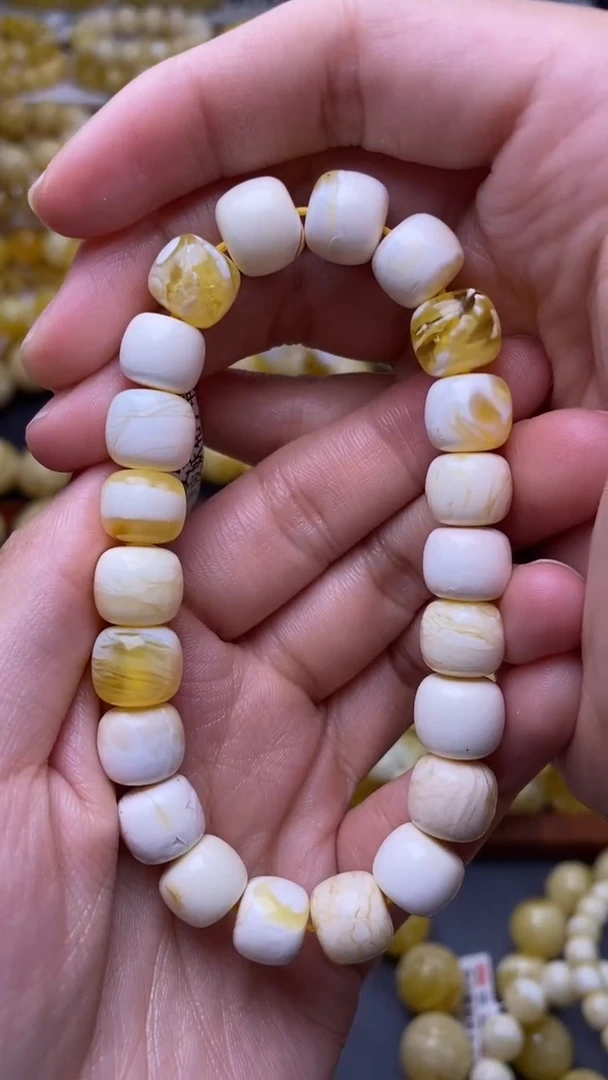 裸石蜜蜡未镶嵌毛**生蜜蜡.64