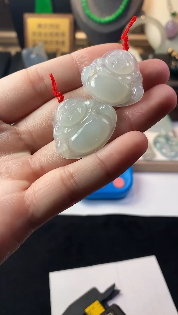未镶嵌定制翡翠笑****?毛货不退不换多样性发一