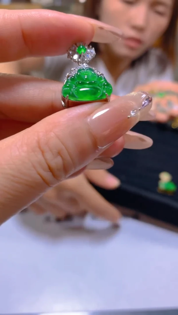 颈饰未镶嵌翡翠多样性发一