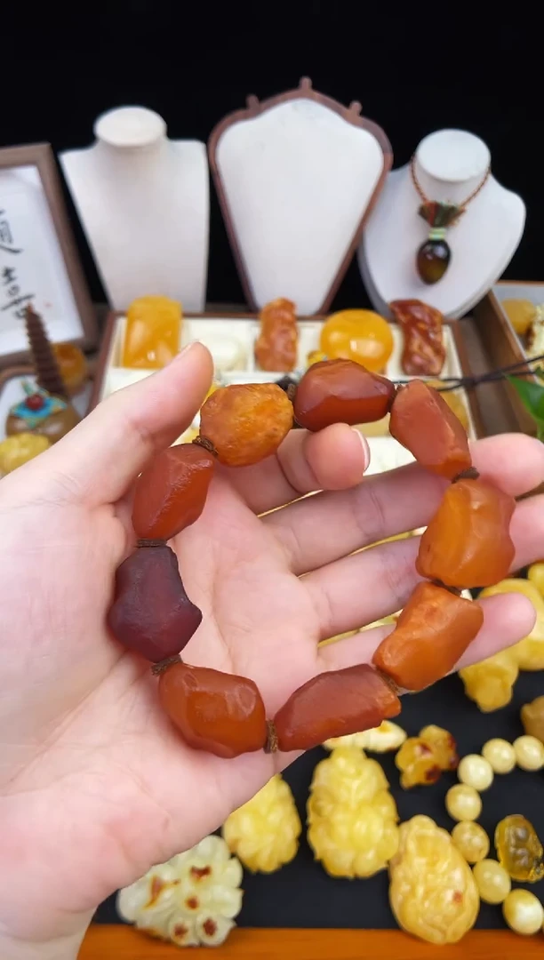 琥珀未镶嵌珠宝奇石柒月