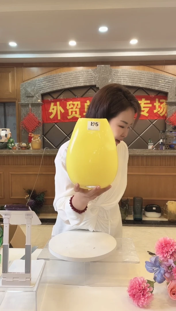 琉璃手工艺品红*琉璃