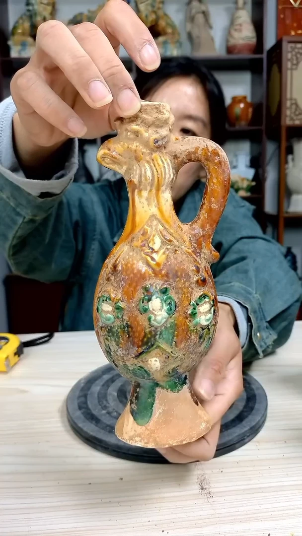 经典精美复古风格瓷器