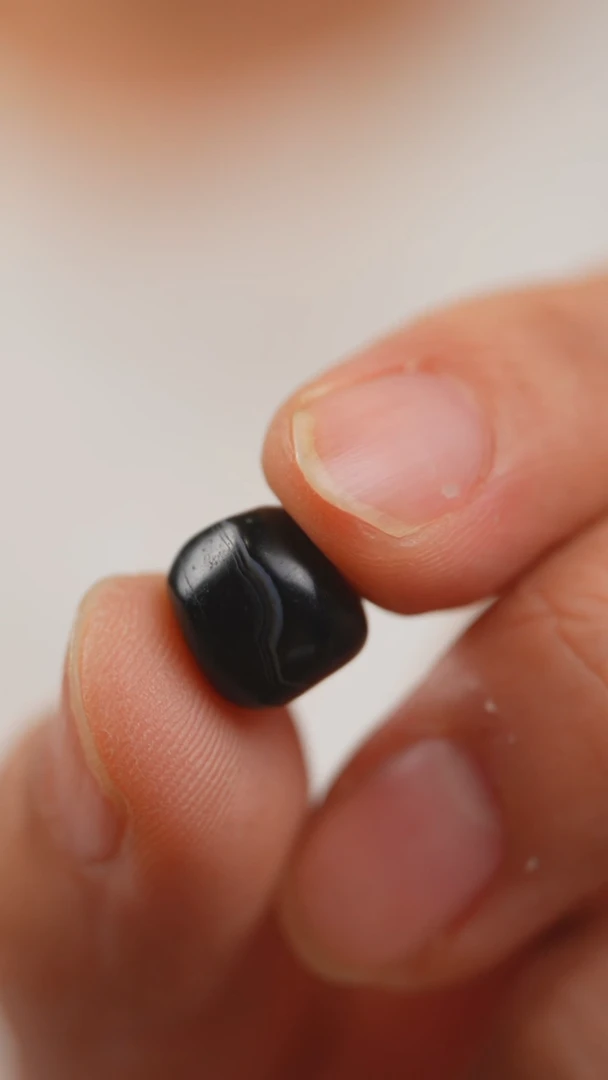 未镶嵌侧挂玛瑙/玉髓西亚千年药师珠（10.8x9.1mm）