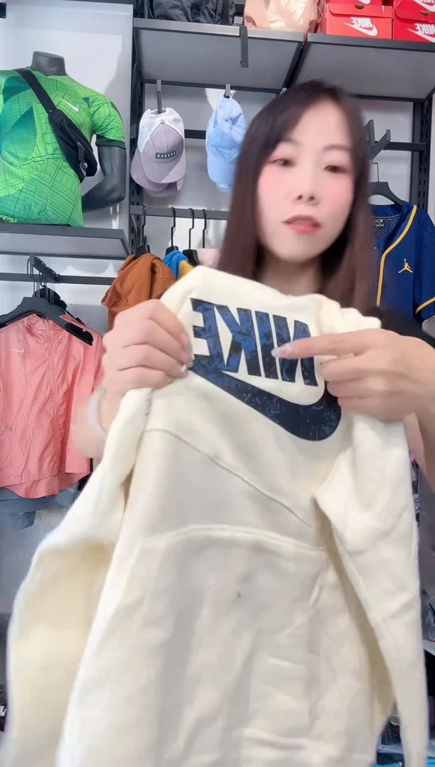 1639 编码 瑕疵款直播间过款为准 尺码S