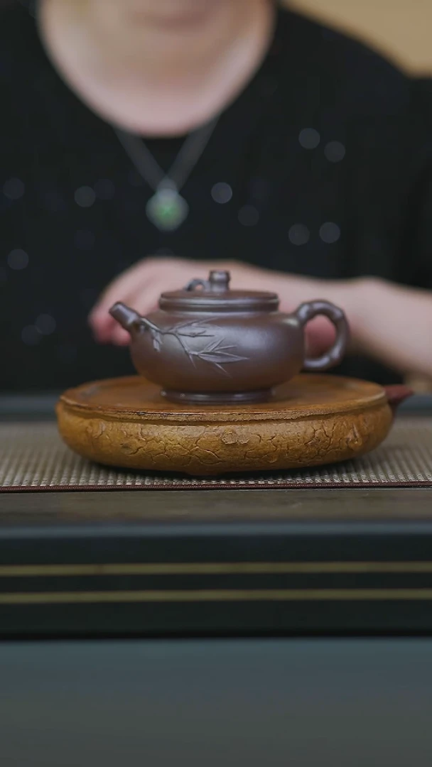 茶壶紫砂宫****?全手底槽清柴烧竹节宫灯170cc+柴烧壶承