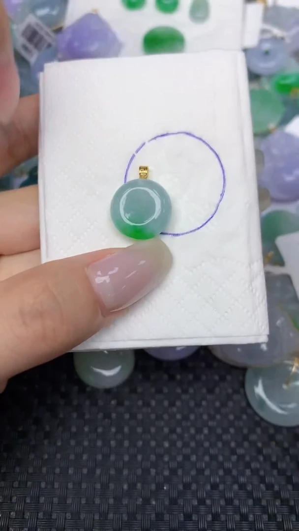 翡翠18K金镶嵌颈饰天然缅甸翡翠a货百元以上9元证书费自理