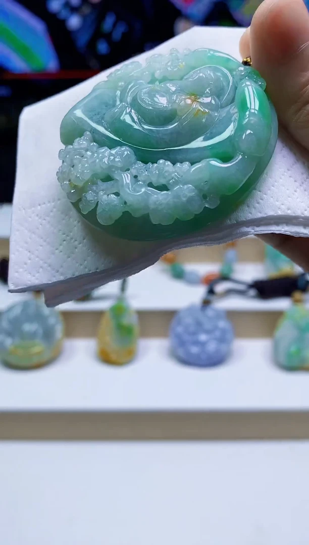 未镶嵌定制翡翠12-12-毛货挂件10