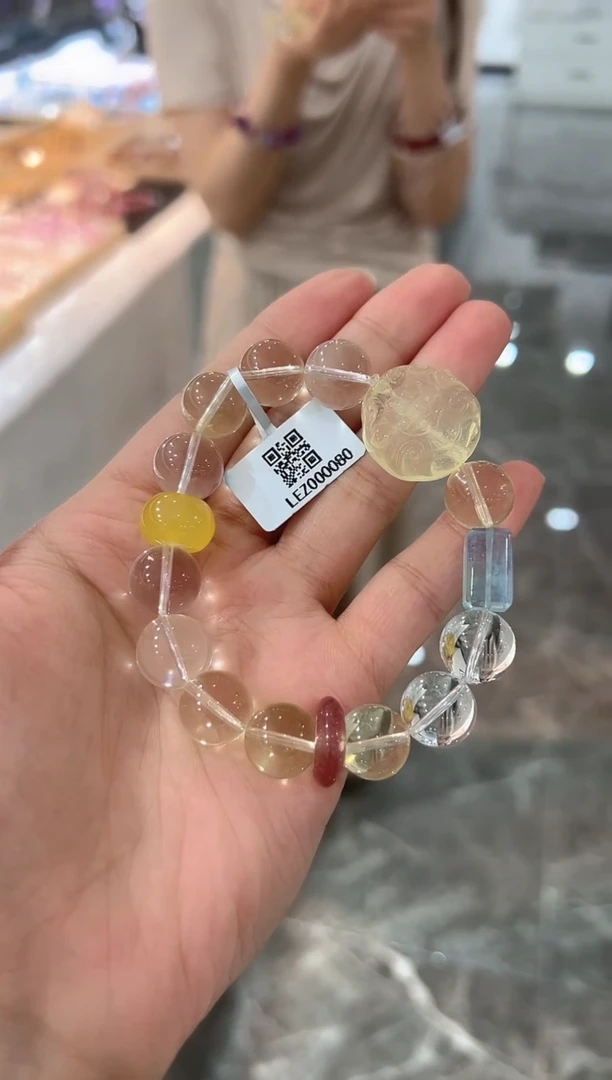 水晶手串未镶嵌手串