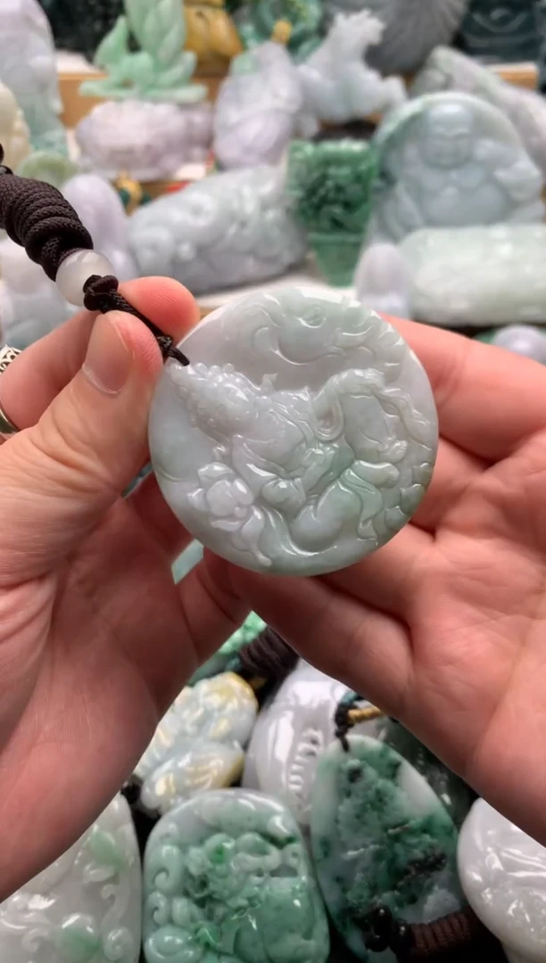 吊坠(不含链)未镶嵌翡翠1