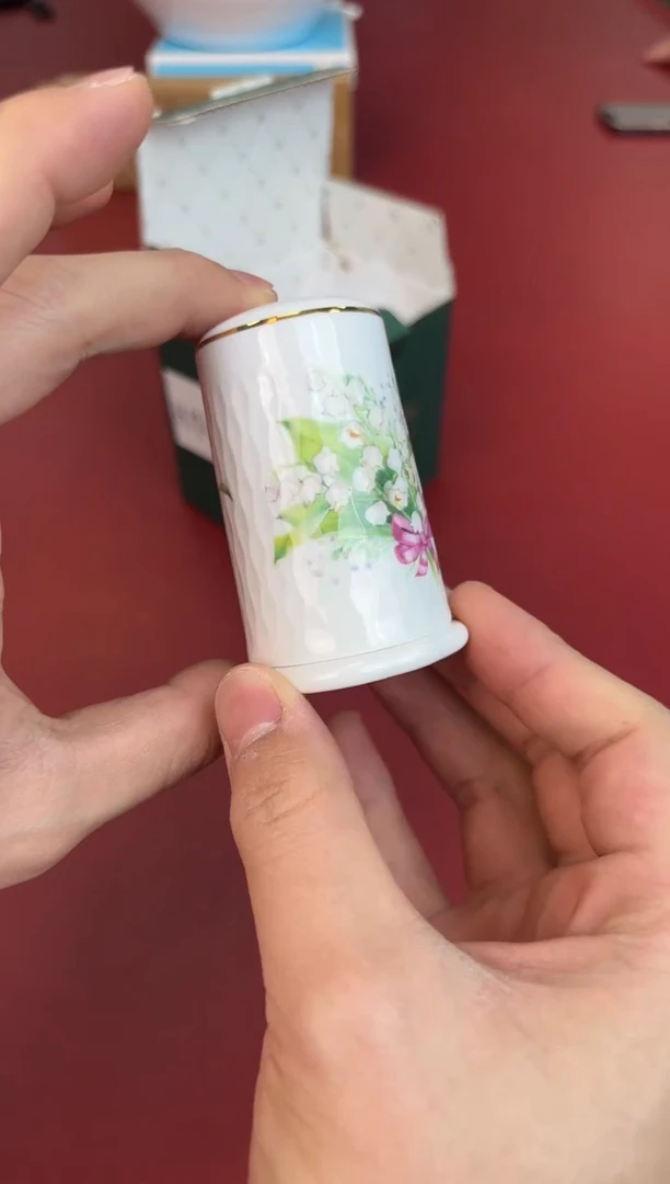 【闪购商品】瓷片新号开播全场漏@@H1942