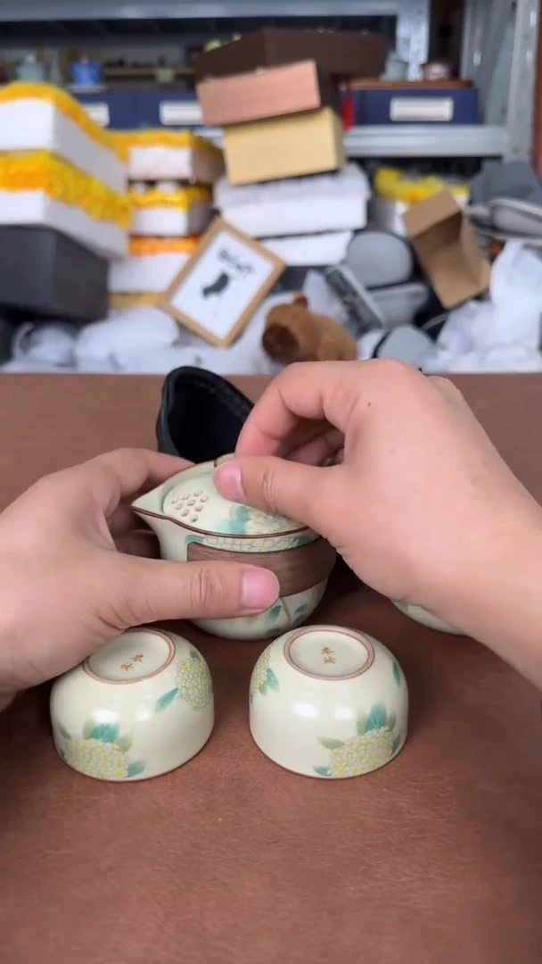 【闪购商品】新春旅行茶具清清清！！！