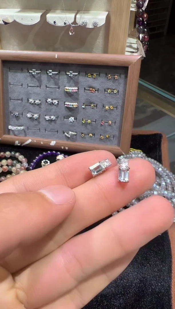 海蓝宝石吊坠(不含链)银S925镶嵌海蓝宝吊坠 多样性发其一