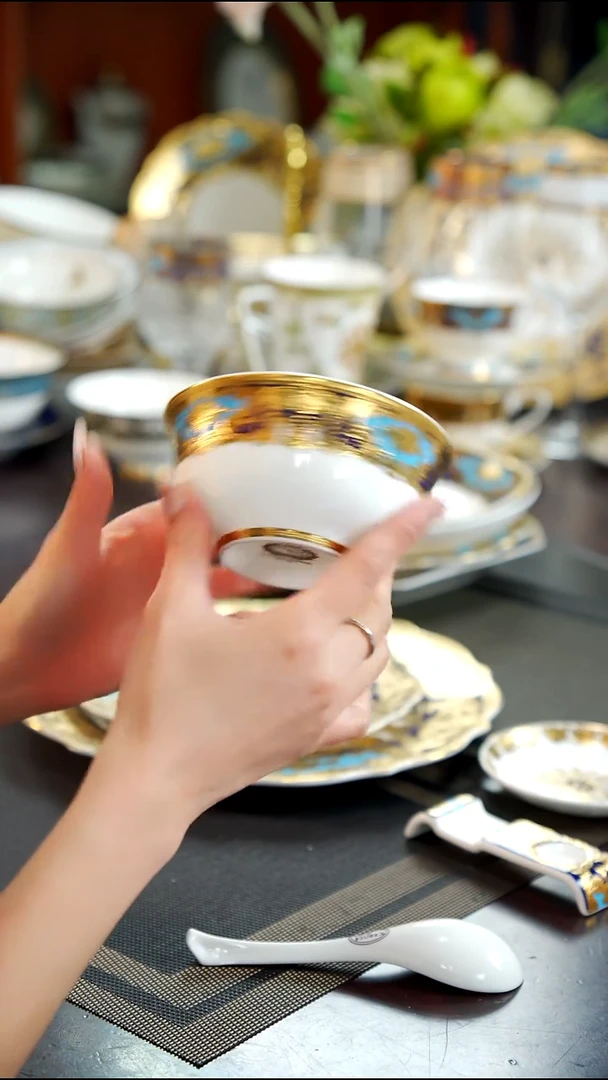 瓷片4.5英寸碗  1个