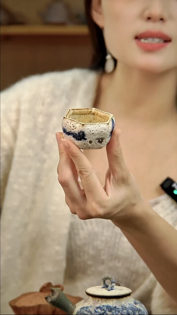 言野手作 粉引六方杯