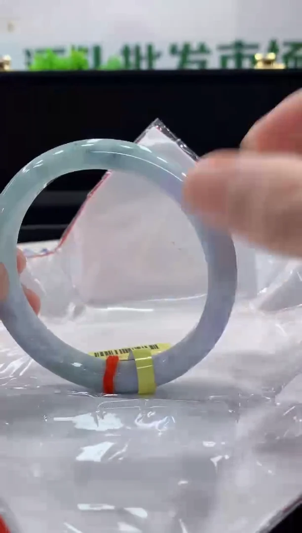 未镶嵌手镯翡翠翡翠手镯