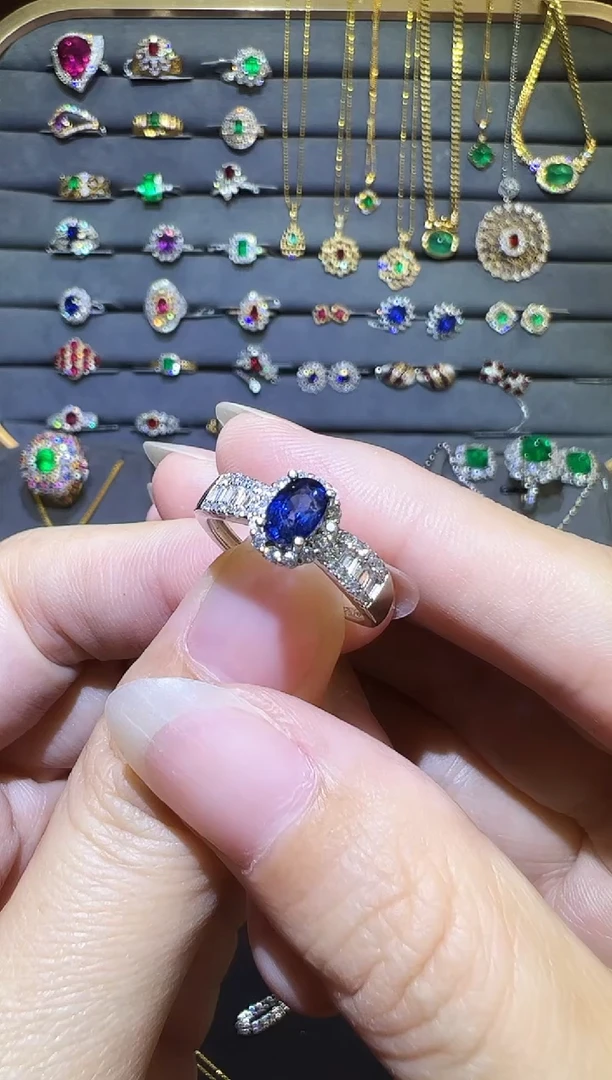 戒指蓝宝石银S925镶嵌名****顾蓝宝石