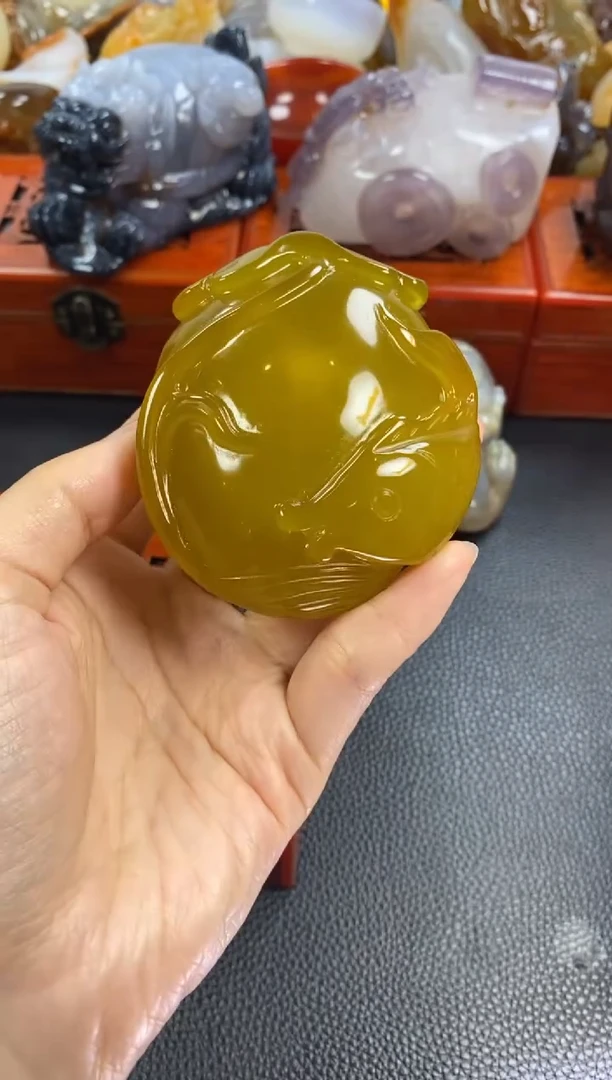 未镶嵌手把玛瑙/玉髓凌*1