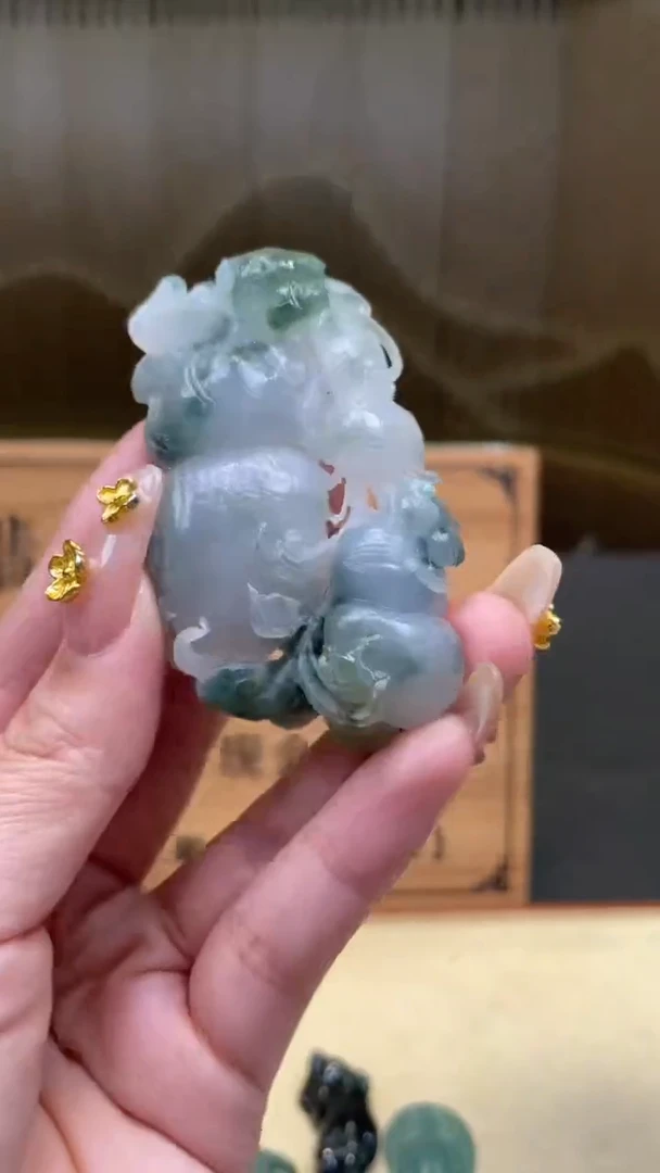 【闪购商品】定制翡翠未镶嵌       *544