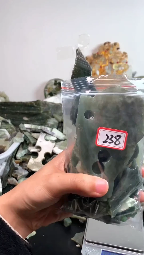 未镶嵌和田玉摆件238