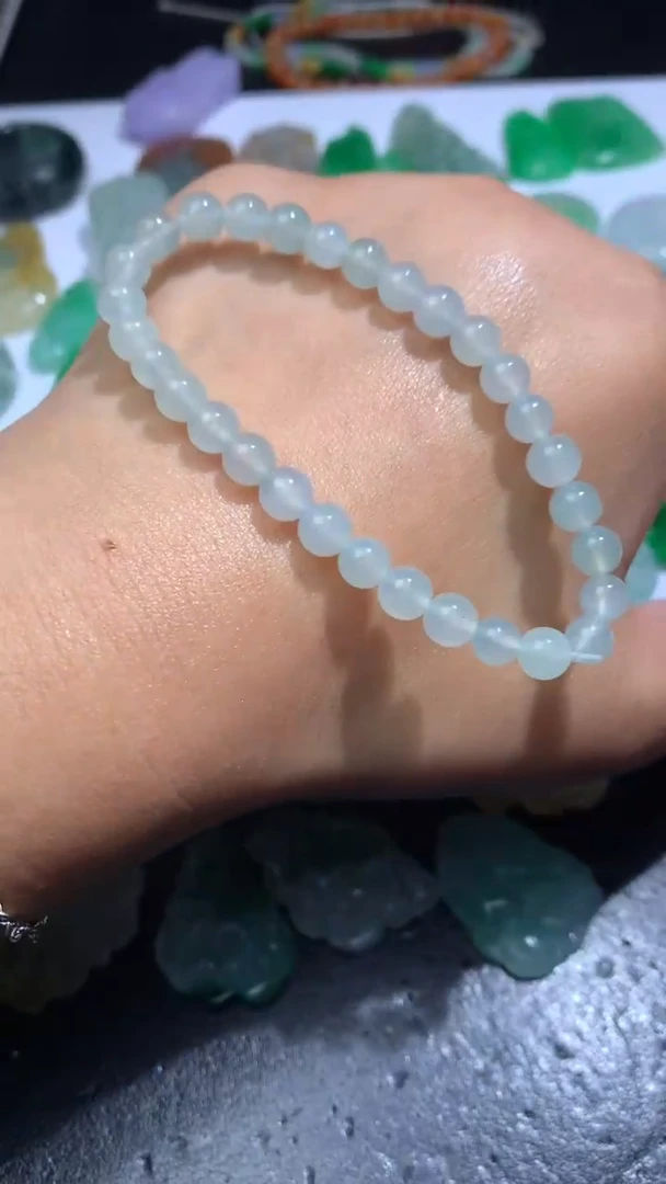 未镶嵌定制翡翠毛货